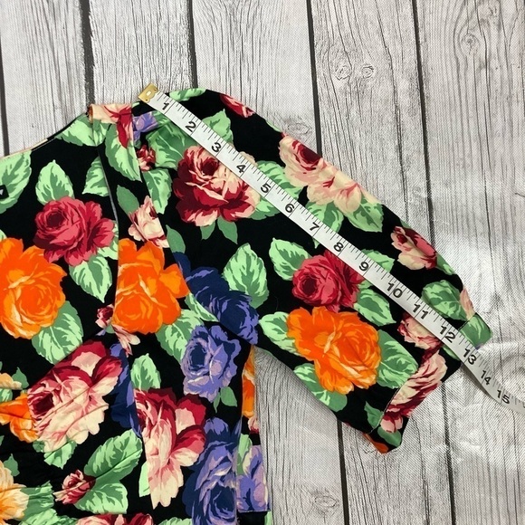 ZARA Multicolor Cropped Floral Print Top - Picture 11 of 12